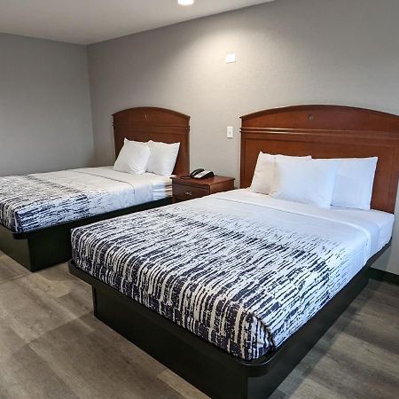 Okc Hotel โอคลาโฮมาซิตี้ ภายนอก รูปภาพ