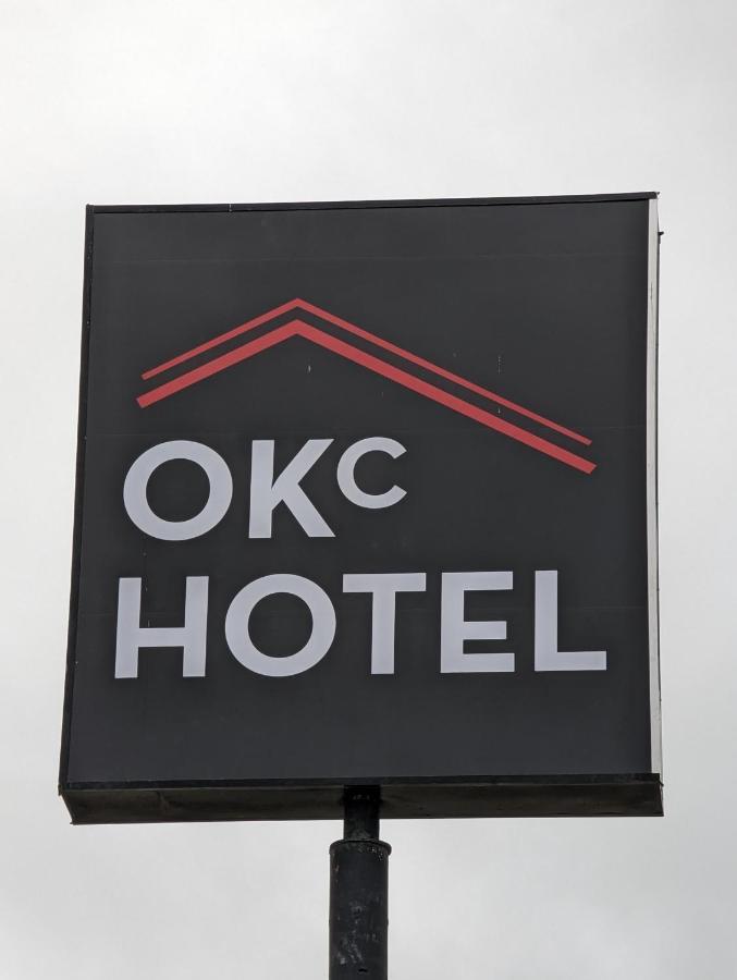 Okc Hotel โอคลาโฮมาซิตี้ ภายนอก รูปภาพ