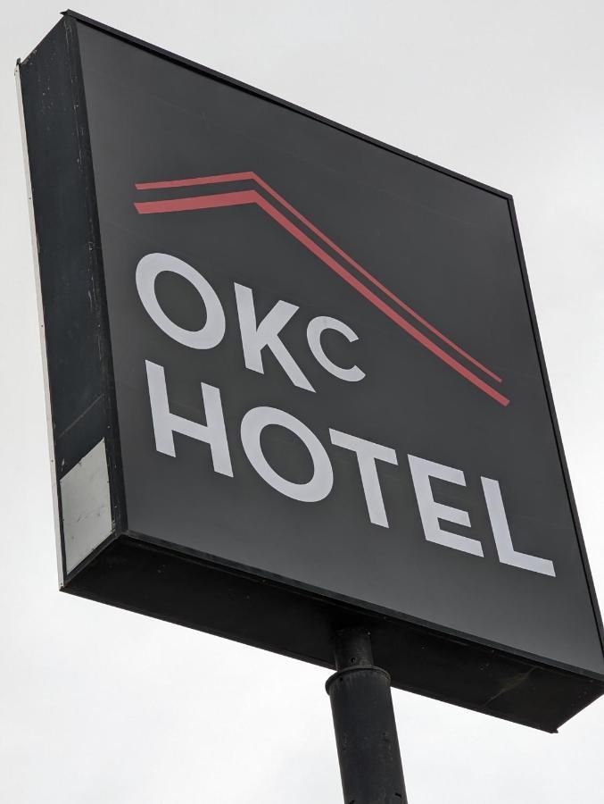 Okc Hotel โอคลาโฮมาซิตี้ ภายนอก รูปภาพ