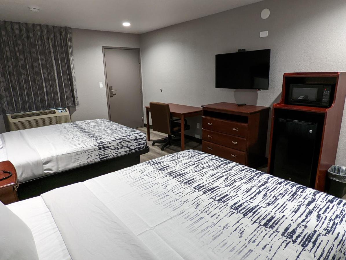 Okc Hotel โอคลาโฮมาซิตี้ ภายนอก รูปภาพ