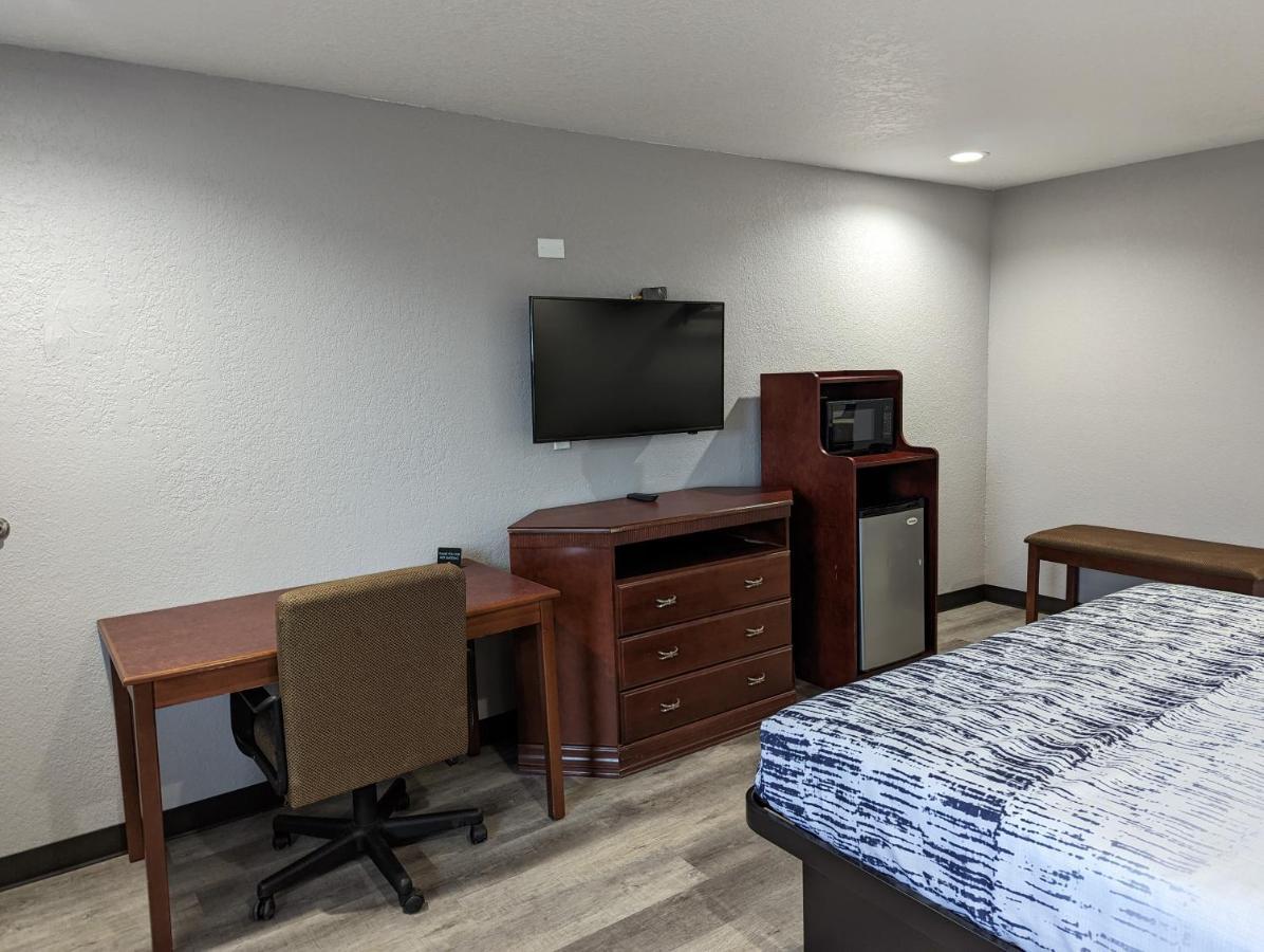 Okc Hotel โอคลาโฮมาซิตี้ ภายนอก รูปภาพ